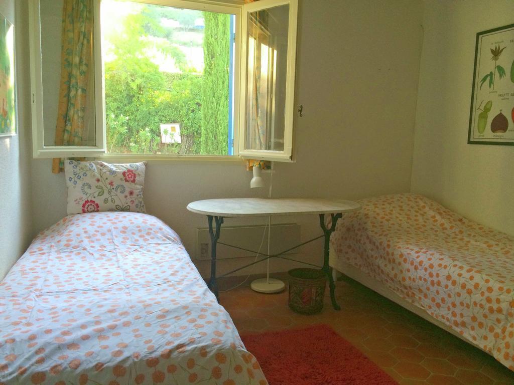 Lovely G Te With Private Pool Montagnac  Bagian luar foto