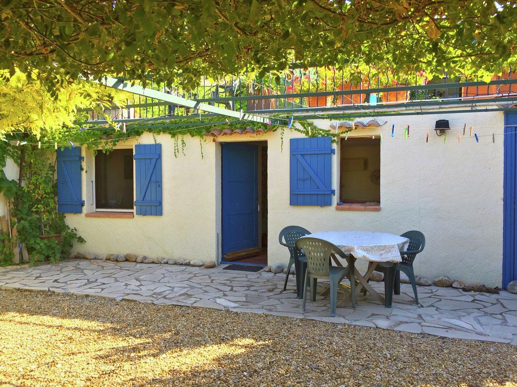 Lovely G Te With Private Pool Montagnac  Bagian luar foto